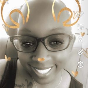 Meet your Posher, Tracy